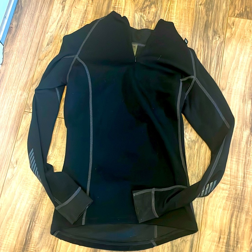 Helly Hansen Black Base layer size XL